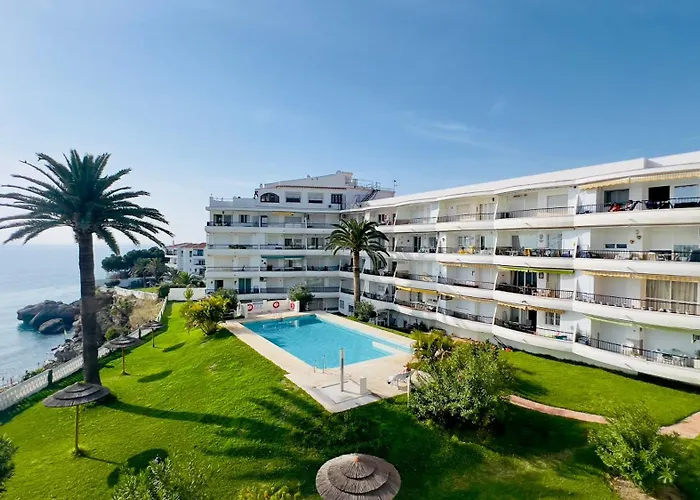 Daire Acapulco Playa Beautiful Seaview Nerja